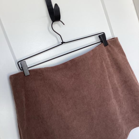 NWT Halara Womens Casual Corduroy High Waisted 2-In-1 a Line Mini Skirt Brown XL - Picture 3 of 11